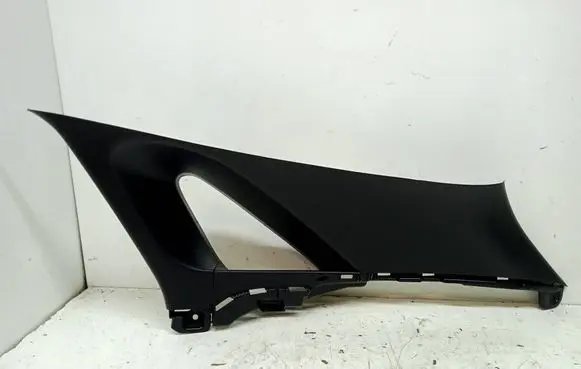 KIA Ceed (D)pillar trim (top)