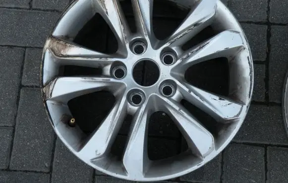 Hyundai Elantra R16 alloy rim 52910A5300