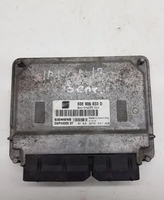 Seat Ibiza III (6L) Engine control unit/module 03E906033D 5WP4420907