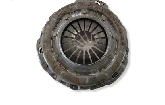 Nissan Terrano Pressure plate 302100F001 CN947