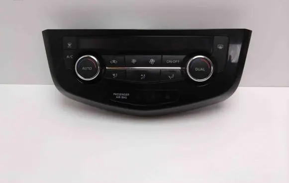 Nissan Qashqai Interior fan control switch 275004EA0A