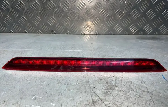 Audi Q7 4L Third/center stoplight 4L0945097 2DA965096