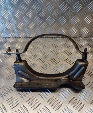 Alfa Romeo Mito Muffler mount bracket/holder B422