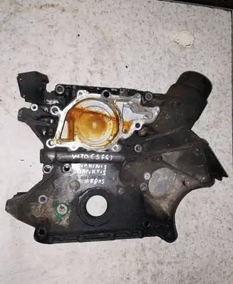 Mercedes-Benz Vito Viano W638 Timing chain cover 6110150902