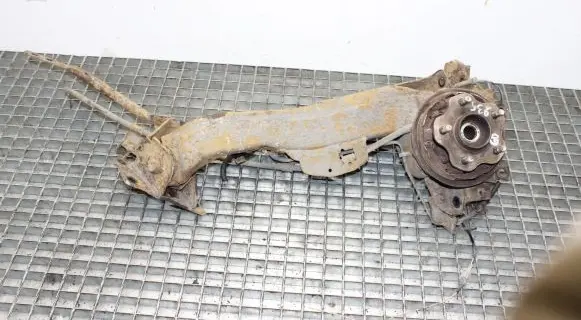Nissan X-Trail T31 Rear wheel hub