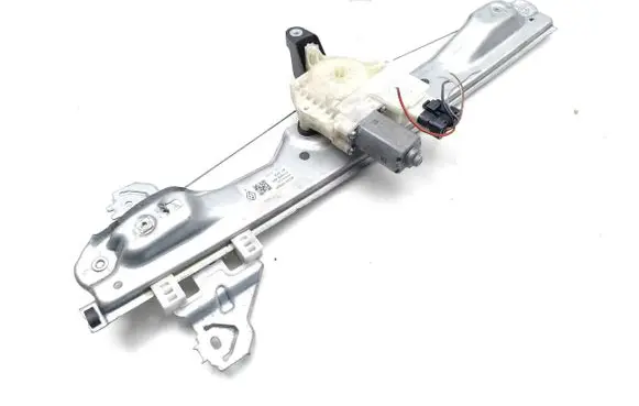 Renault Kadjar Front door window regulator with motor 807217052R C86067-102