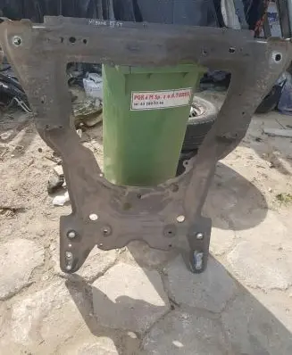 Renault Megane III Front axle beam 