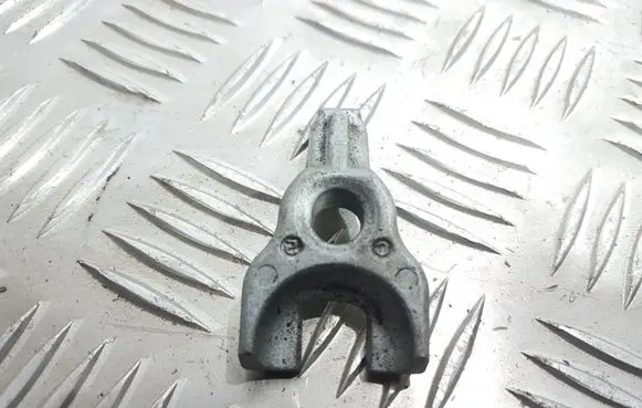 BMW 5 E60 E61 Fuel Injector clamp holder