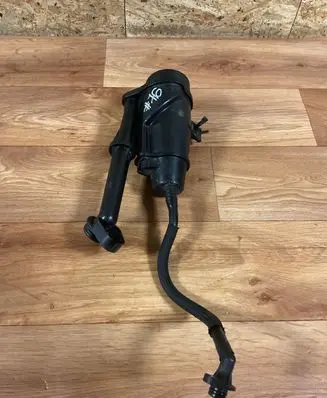 Opel Insignia A Oil breather separator 55575980 565581915 70367396