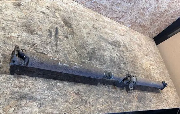 Toyota Hilux (AN10, AN20, AN30) Rear driveshaft/prop shaft