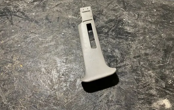 Subaru Forester SF (B) pillar trim (top) 94021FC000