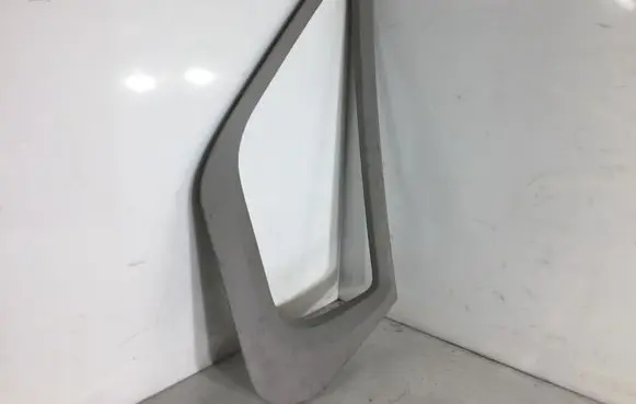 Citroen Jumper Front door glass trim molding 1308564070