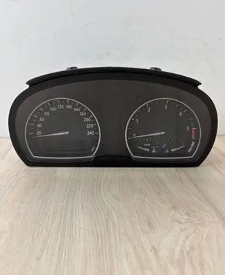 BMW X3 E83 Speedometer (instrument cluster) 3414372 102464026