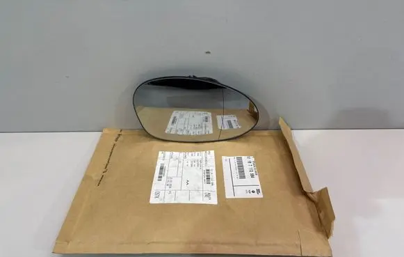 BMW Z4 E85 E86 Wing mirror glass 7112584