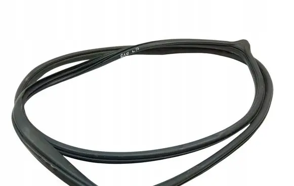 Mazda CX-9 Rubber seal front door (on door)
