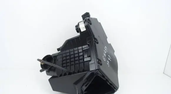 Audi A4 S4 B8 8K Air filter box 8K0133835B 8K0133837B 8K0133843D
