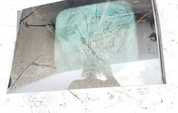 Mazda 5 Rear side window 43r005844 tpnsgm31q8