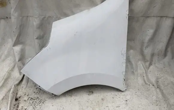 Renault Master III Fender 631010504r