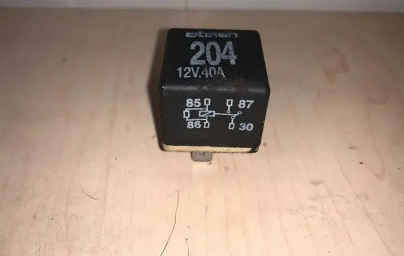 Audi A8 S8 D2 4D Other relay 431951253h C4032