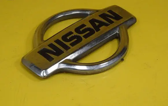Nissan Almera N16 Manufacturers badge/model letters 90890BM400