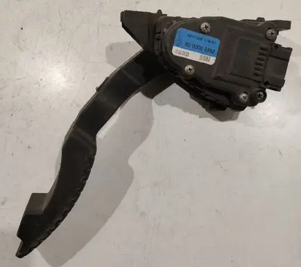 Renault Laguna II Accelerator throttle pedal 8200003392