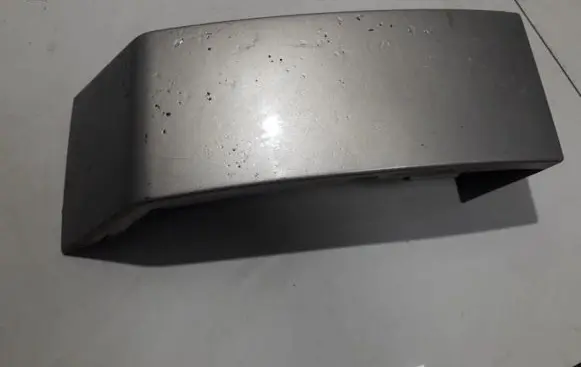 Rear/tail light trim molding