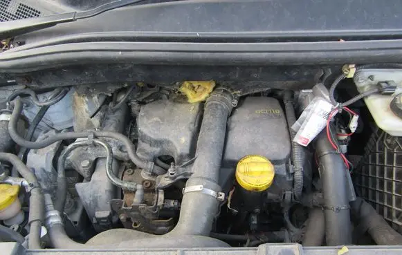 Renault Scenic III - Grand scenic III Engine 