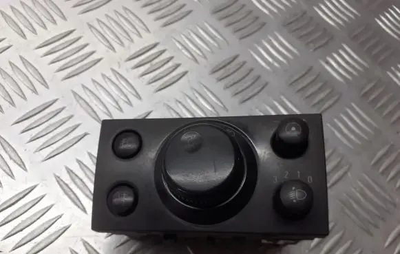 Opel Vectra C Light relay 13177066