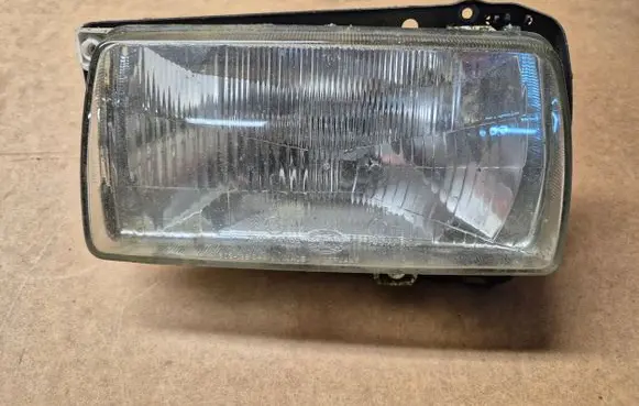 Volkswagen Jetta II Headlight/headlamp 165941017K 165941017 HELLA
