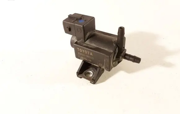 Toyota Verso Vacuum valve 258600R010 72828606