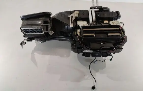 Audi A5 8T 8F Interior heater climate box assembly 8K2820005BA 00217536 T9594002536