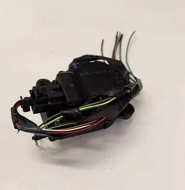 Ford Focus C-MAX Air flap motor/actuator 3M5H19E616AA