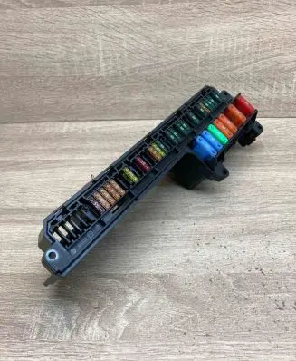 BMW 5 E60 E61 Fuse module 695733002 18917