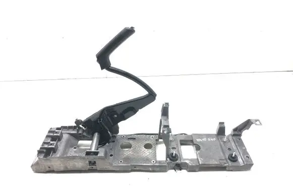 Handbrake/parking brake lever assembly