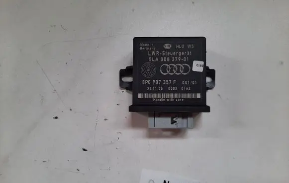 Audi A4 S4 B7 8E 8H Light module LCM 8P0907357F