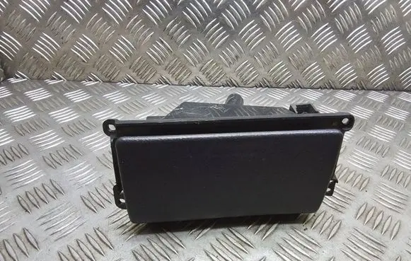 Toyota Avensis T250 Glove box 5563005010