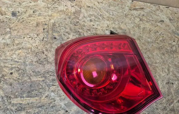 Alfa Romeo Giulietta Rear/tail lights 50513613 020420112001