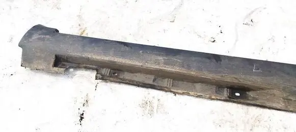 Volvo S40 Sill