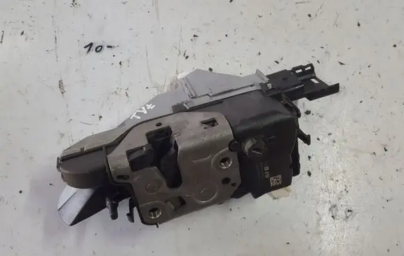 Loading door lock