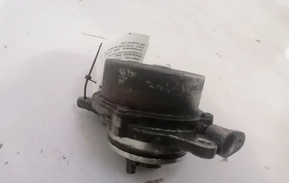 BMW 5 E60 E61 Vacuum pump 7791232