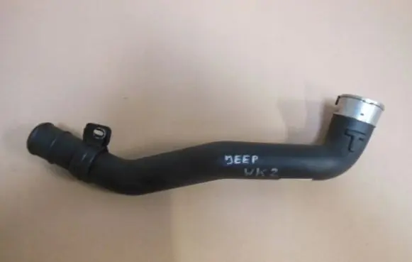 Jeep Grand Cherokee Intercooler hose/pipe 68292138AA