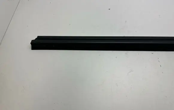 Subaru Outback (BT) Rubber seal front coupe door 