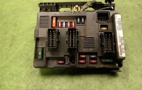 Peugeot 206 BSM Control unit 9643498980
