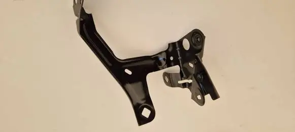 BMW 5 G30 G31 Front bumper mounting bracket 41007440424