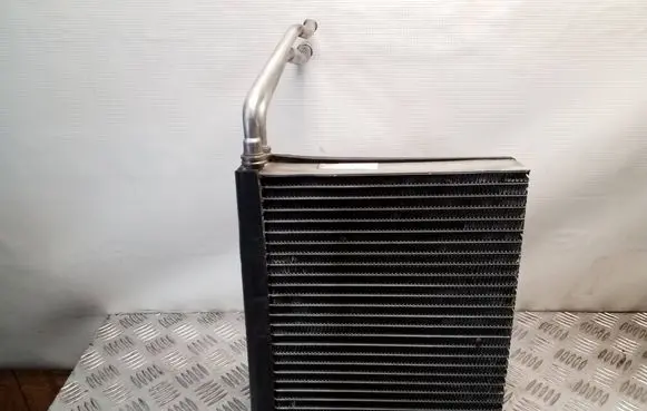 Jeep Grand Cherokee (WK) Air conditioning (A/C) radiator (interior) 