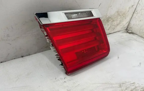 BMW 7 F01 F02 F03 F04 Tailgate rear/tail lights 7182205