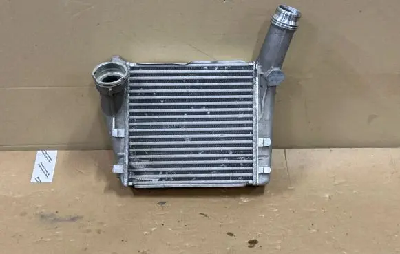 Porsche Cayenne (92A) Intercooler radiator 7P5145804B 884548000