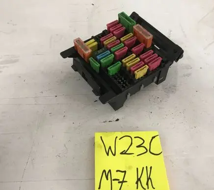 Audi A4 S4 B6 8E 8H Fuse box set 213584651346