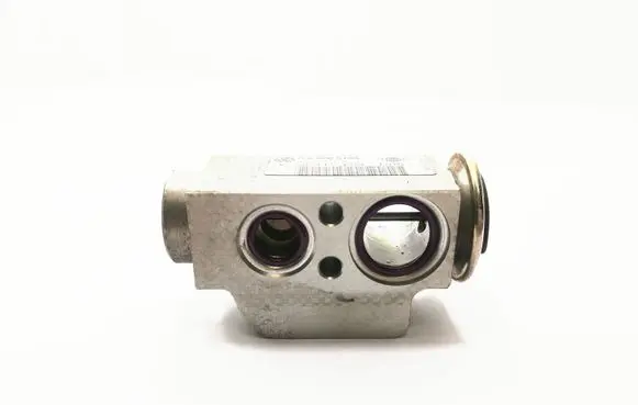 Air conditioning (A/C) expansion valve