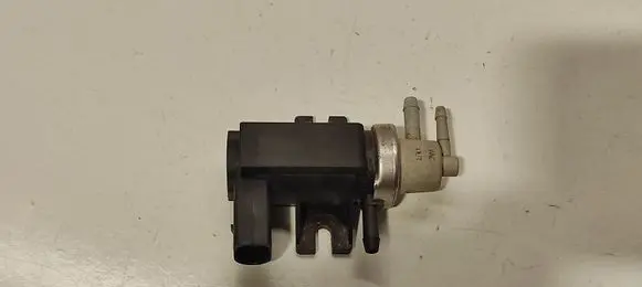 Skoda Superb B5 (3U) Turbo solenoid valve 1J0906627A